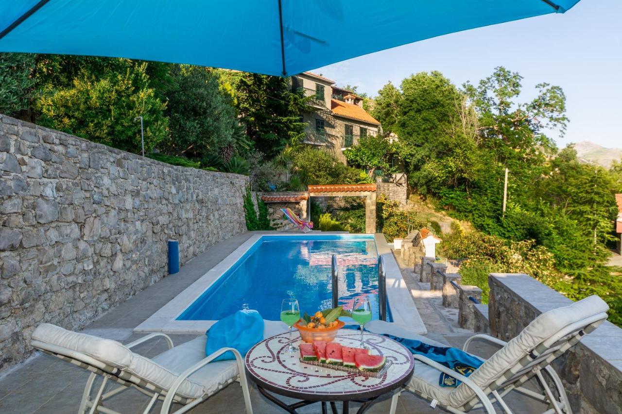 Villa Blanka Žrnovnica Esterno foto